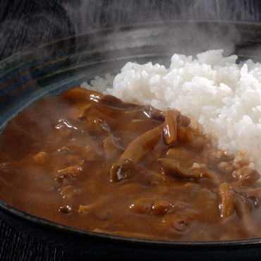 れすとらん　100年民家「黒釜」のきのこと近江牛のカレー５食セット