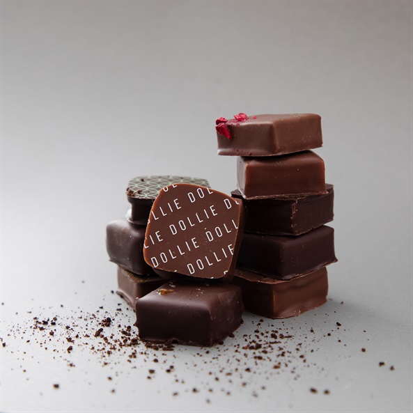 ボンボンチョコレートアソート10種 | FUREAI - 特別な日の通販 “フレアイ”