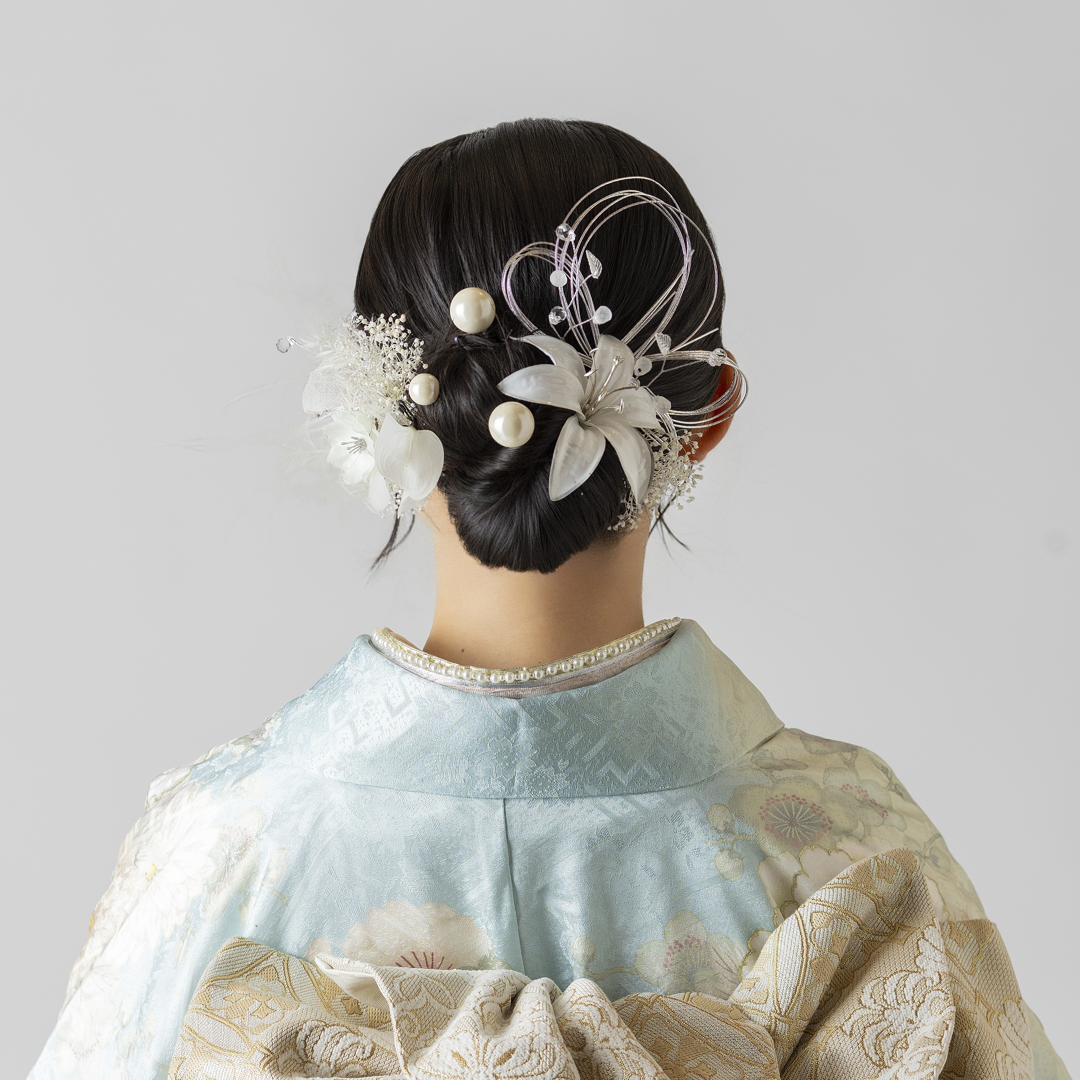 髪飾り 成人式 高級感 清楚 白 | FUREAI - 特別な日の通販 “フレアイ”