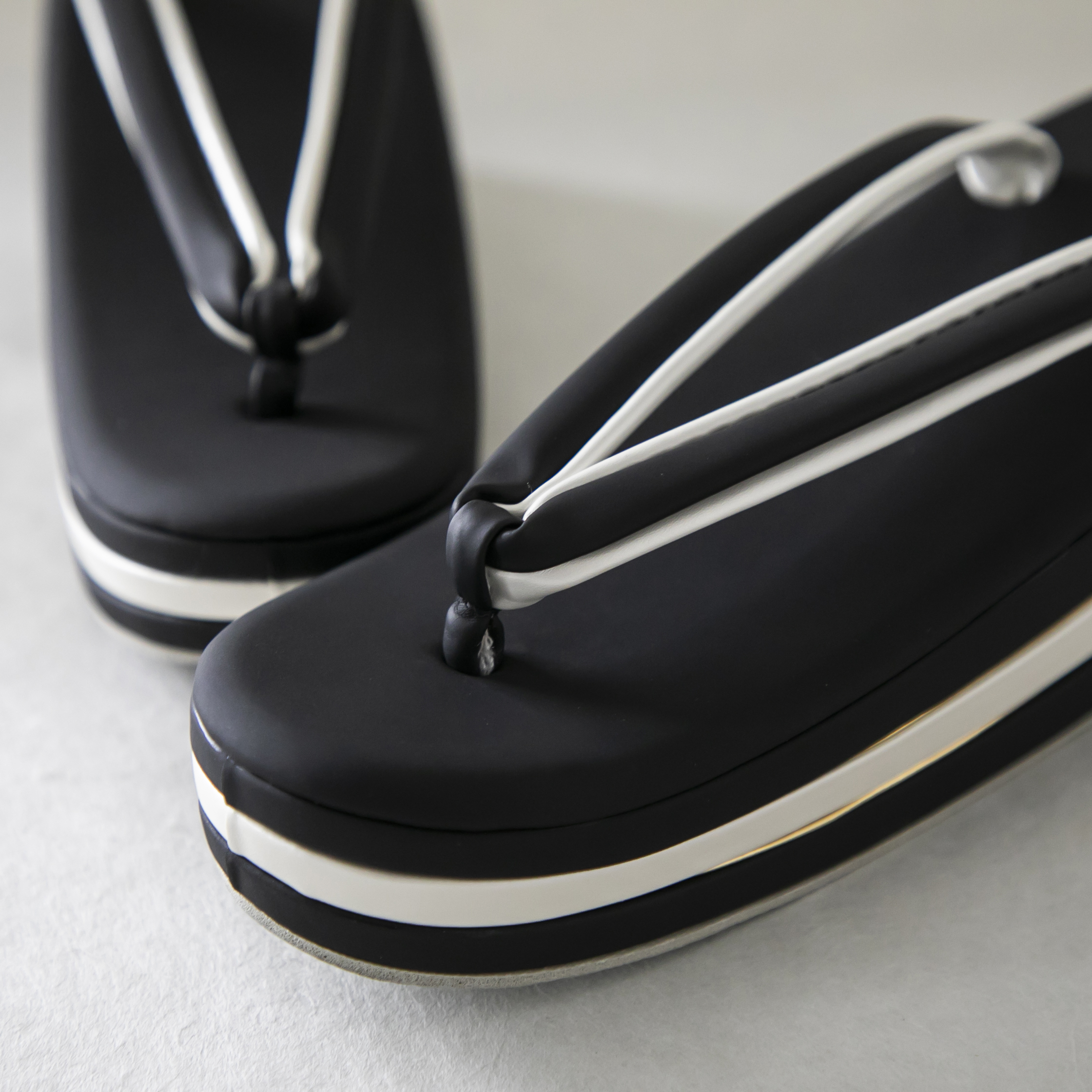 成人式 草履 3段 無地 単品 卒業式 振袖用 袴用 黒 | FUREAI - 特別な